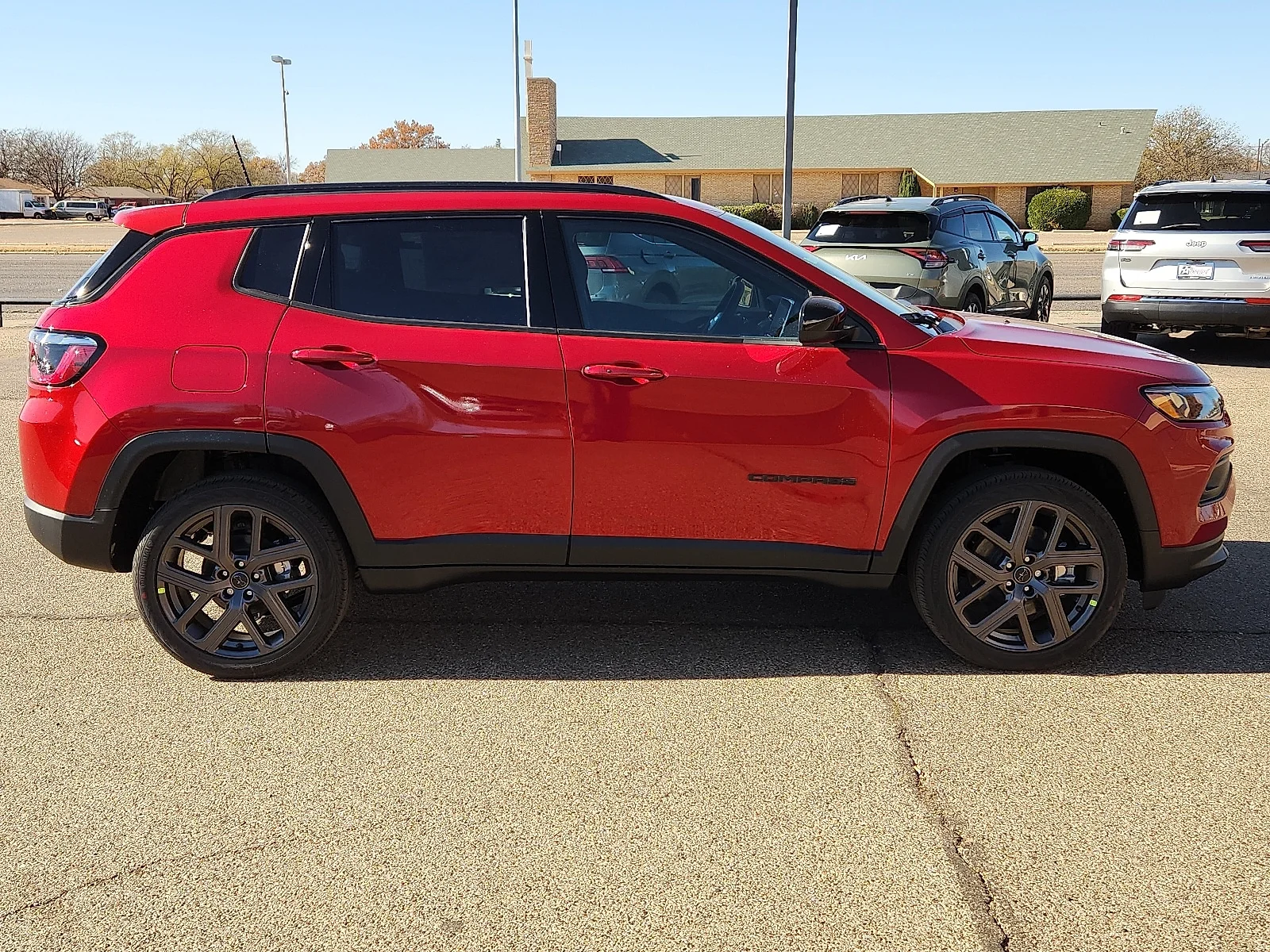 New 2026 PR6 Red Hot Pea Jeep LATITUDE ALTITUDE 4X4 image 5