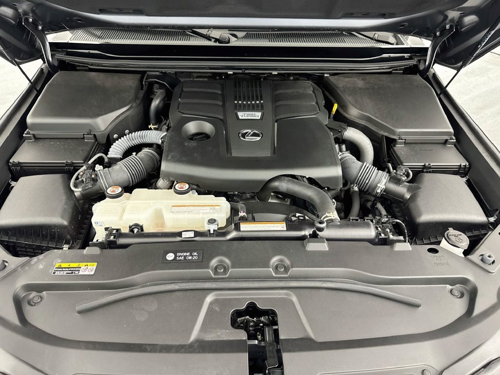 Used 2025 Gray Lexus 550 Premium image 30
