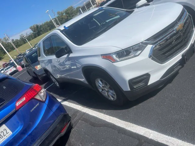 Used 2020 White Chevrolet LS image 4