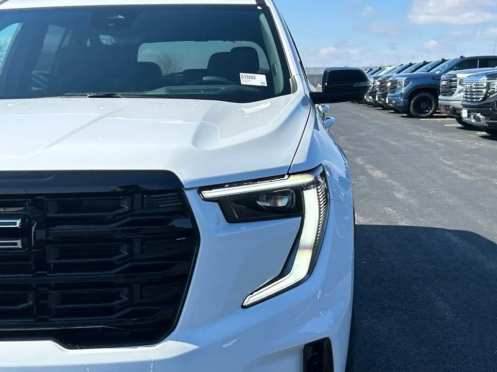 2026 GMC Acadia Elevation - Photo 12