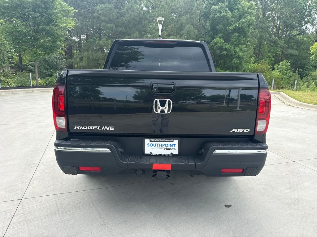 Used 2019  Honda Sport image 8