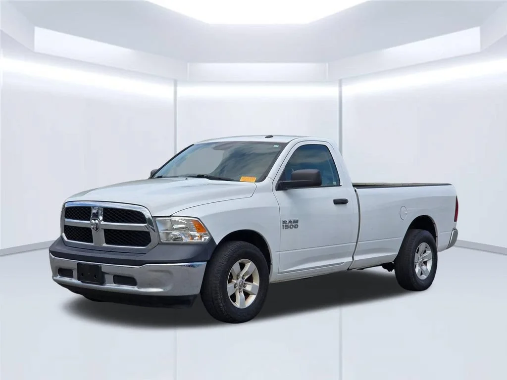 Used 2018 RAM Ram 1500 Pickup Tradesman with VIN 3C6JR6DG4JG157989 for sale in Spruce Pine, NC