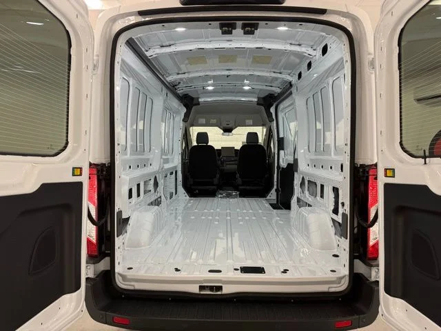 New 2026 Oxford White Ford Cargo Van image 9