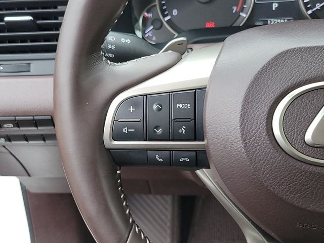 Used 2020 White Lexus 350L image 36