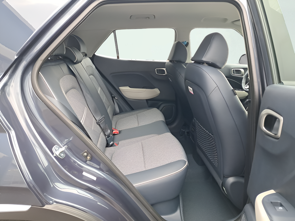 New 2026 White Hyundai SEL image 14