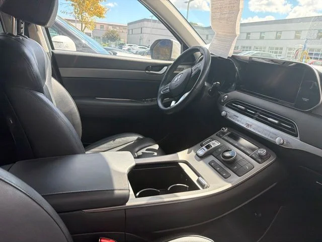 Used 2022 Silver Hyundai SEL image 16