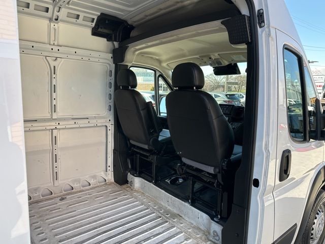 Used 2025 White Ram High Roof image 15