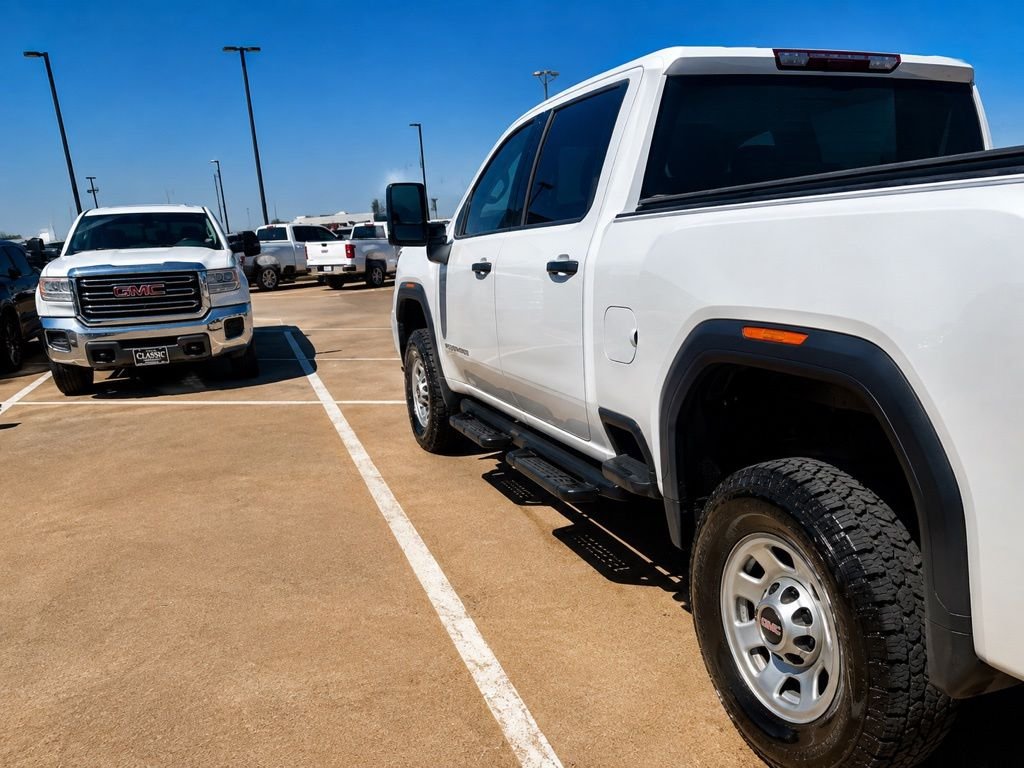 2023 GMC Sierra 2500 HD Pro