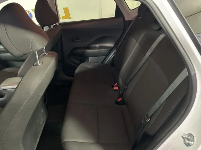 Used 2024 White Hyundai SEL image 35