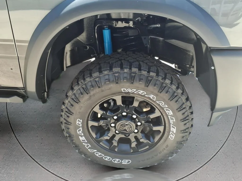 New 2026 Ceramic Gray Clearcoat RAM Power Wagon image 4