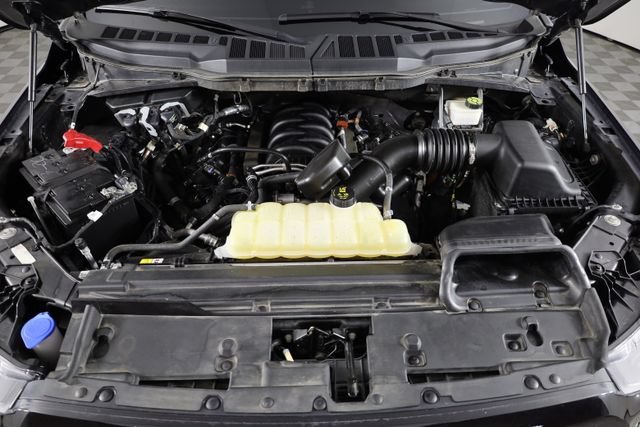 Used 2024 Blue Ford LARIAT image 30