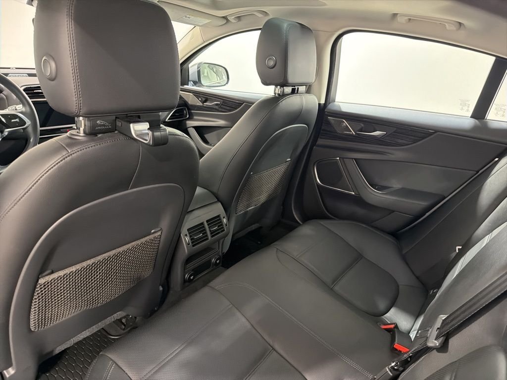 Used 2020 Eiger Gray Metallic Jaguar S image 21