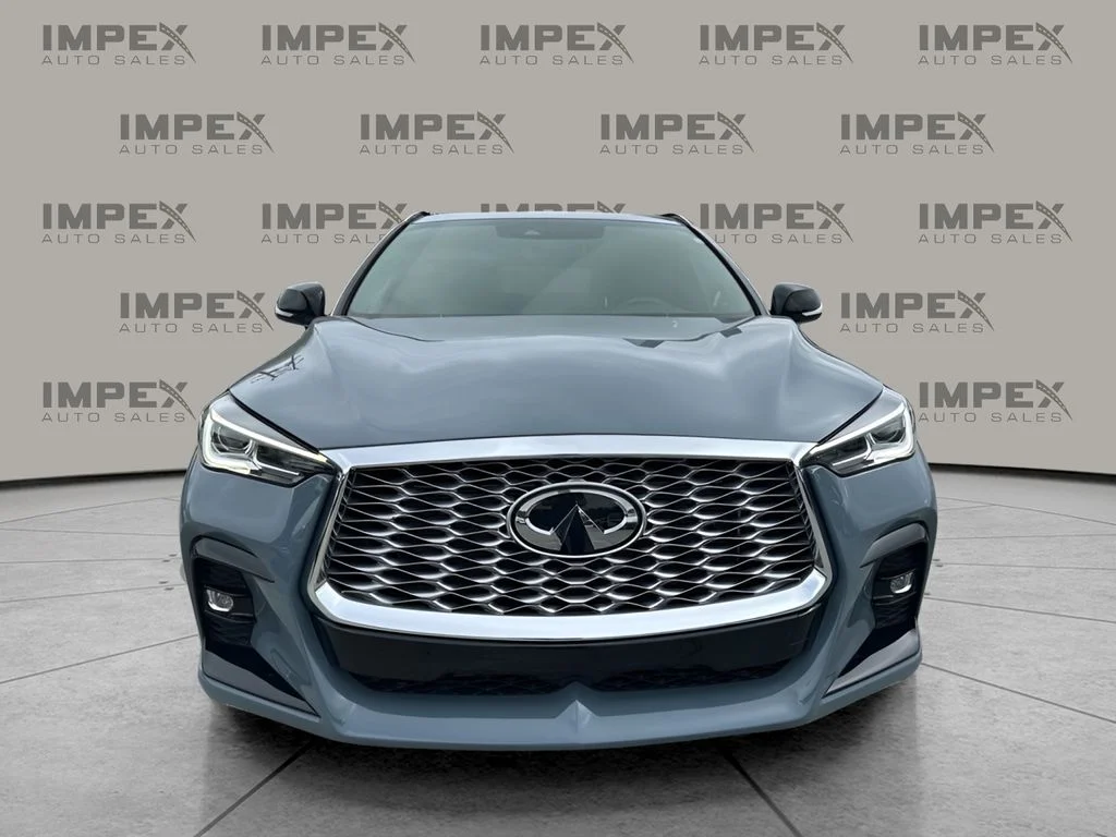Used 2023 Gray INFINITI LUXE image 8