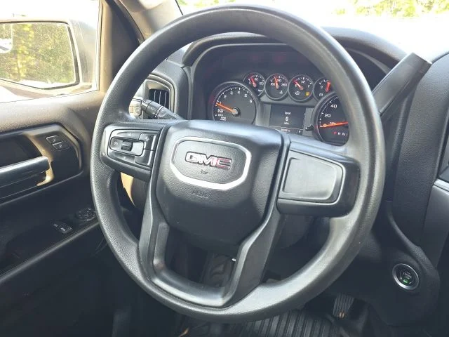 Used 2023 White GMC Pro image 27
