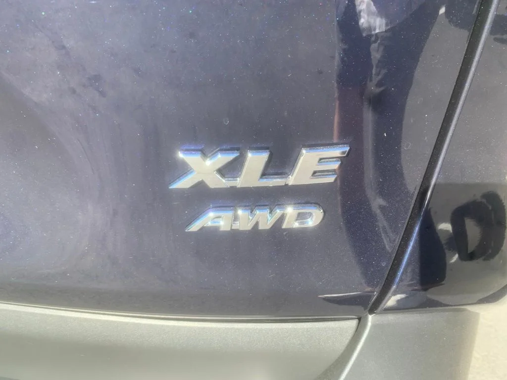 Used 2025 Blueprint Toyota XLE Premium image 7