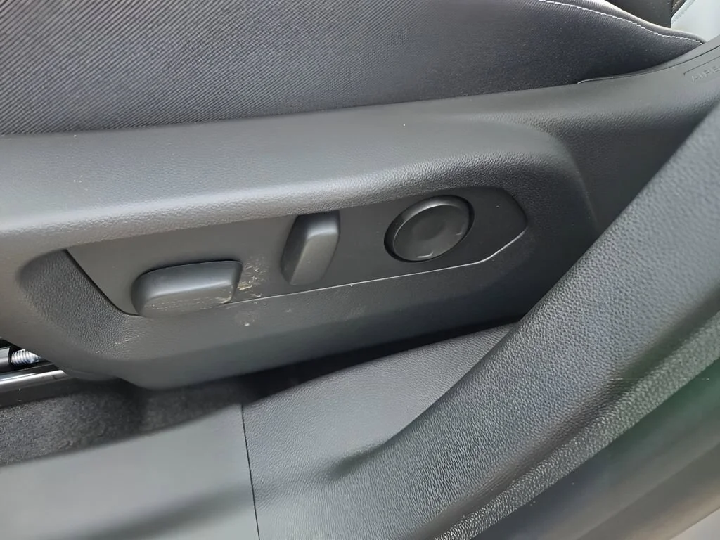 2026 Buick Envision Sport Touring - Photo 17