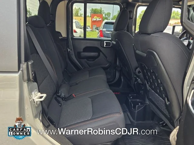 Used 2023 Gray Jeep Mojave image 14