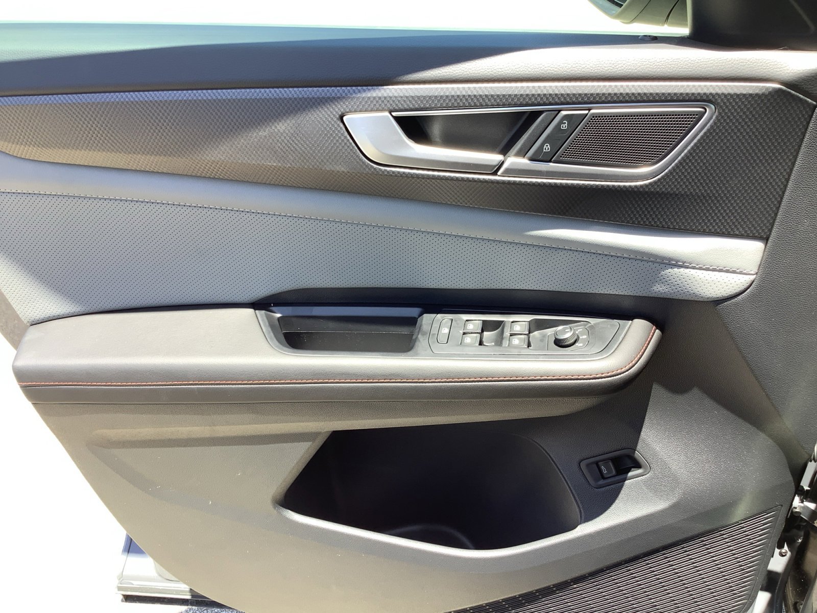 New 2026 Pure Gray Volkswagen 2.0T Peak Edition image 28