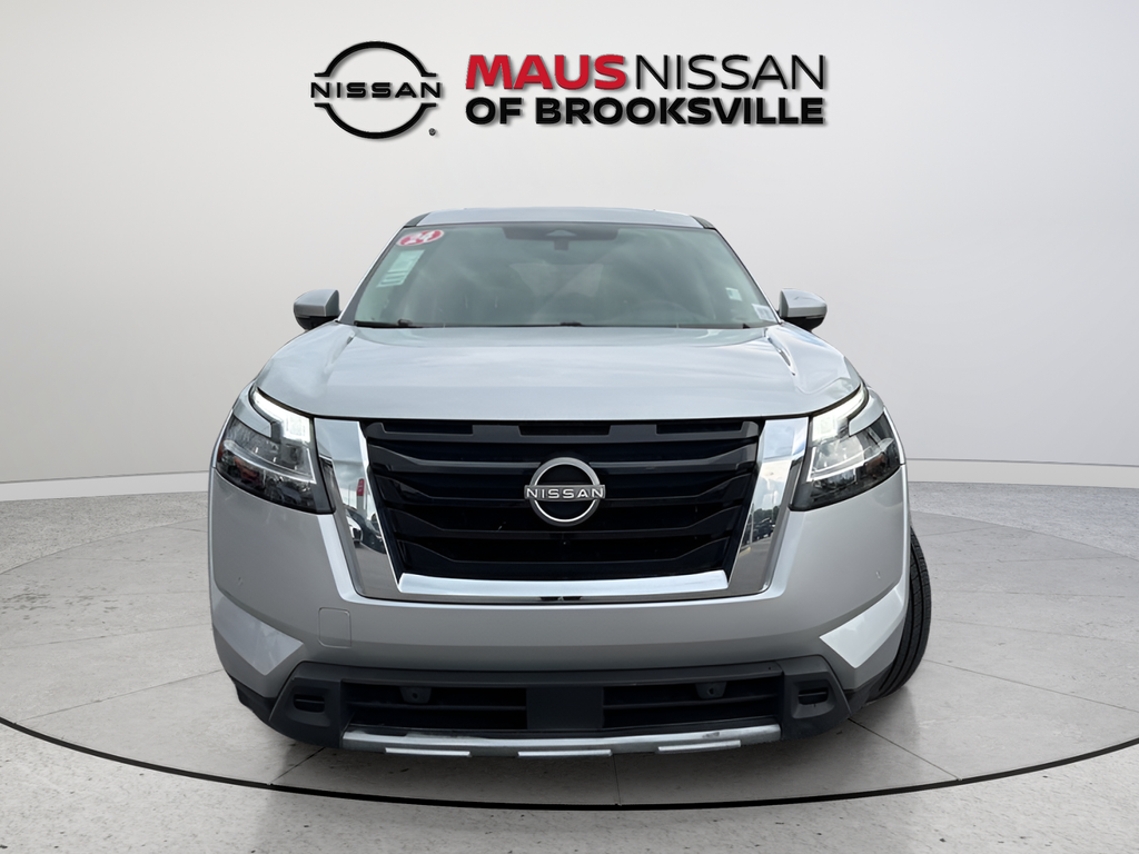 Certified Used 2024 Silver Nissan Platinum image 2