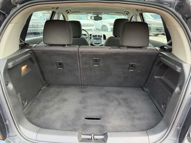 Used 2015 Gray Chevrolet LT image 18