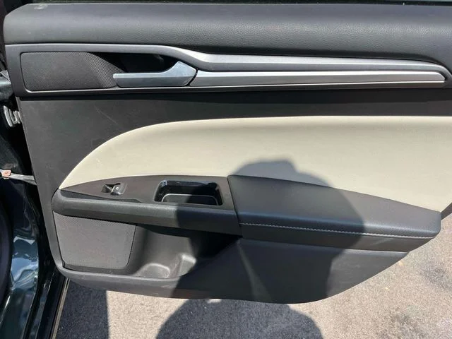 Used 2015 Guard Ford Titanium image 19