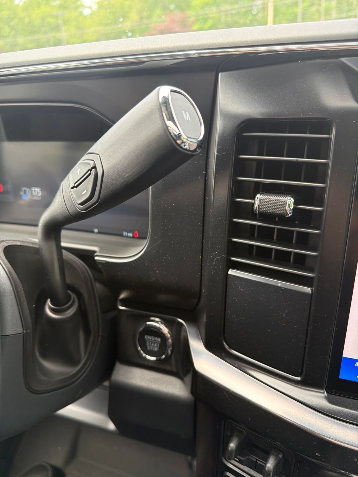New 2026 Carbonized Gray Metallic Ford F-250® Lariat® image 30