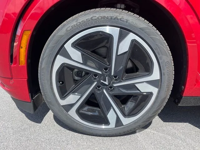 2024 VinFast VF 9 PLUS - Photo 7