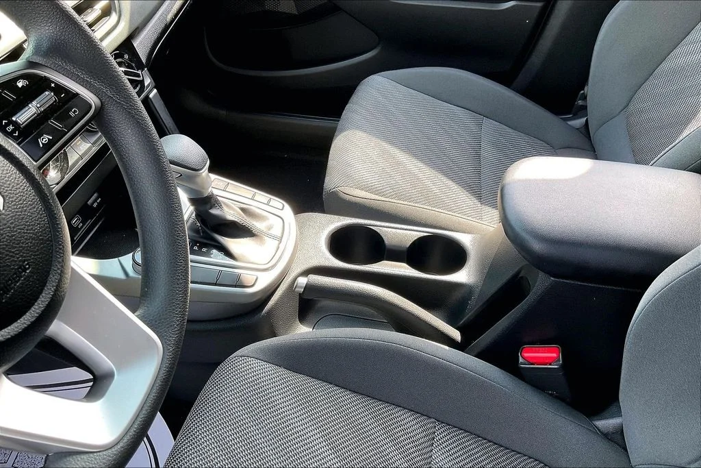 Used 2025 Black Kia LX image 20