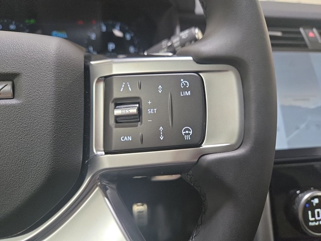 New 2026 Sedona Red Land Rover Gemini Edition image 11
