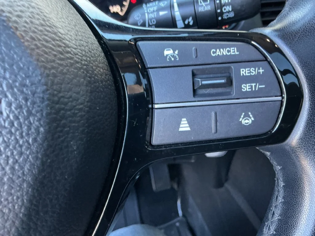 Used 2025 Blue Honda Touring image 25