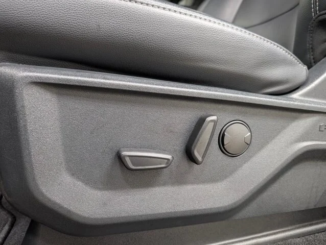 New 2026 Avalanche Ford XLT image 46