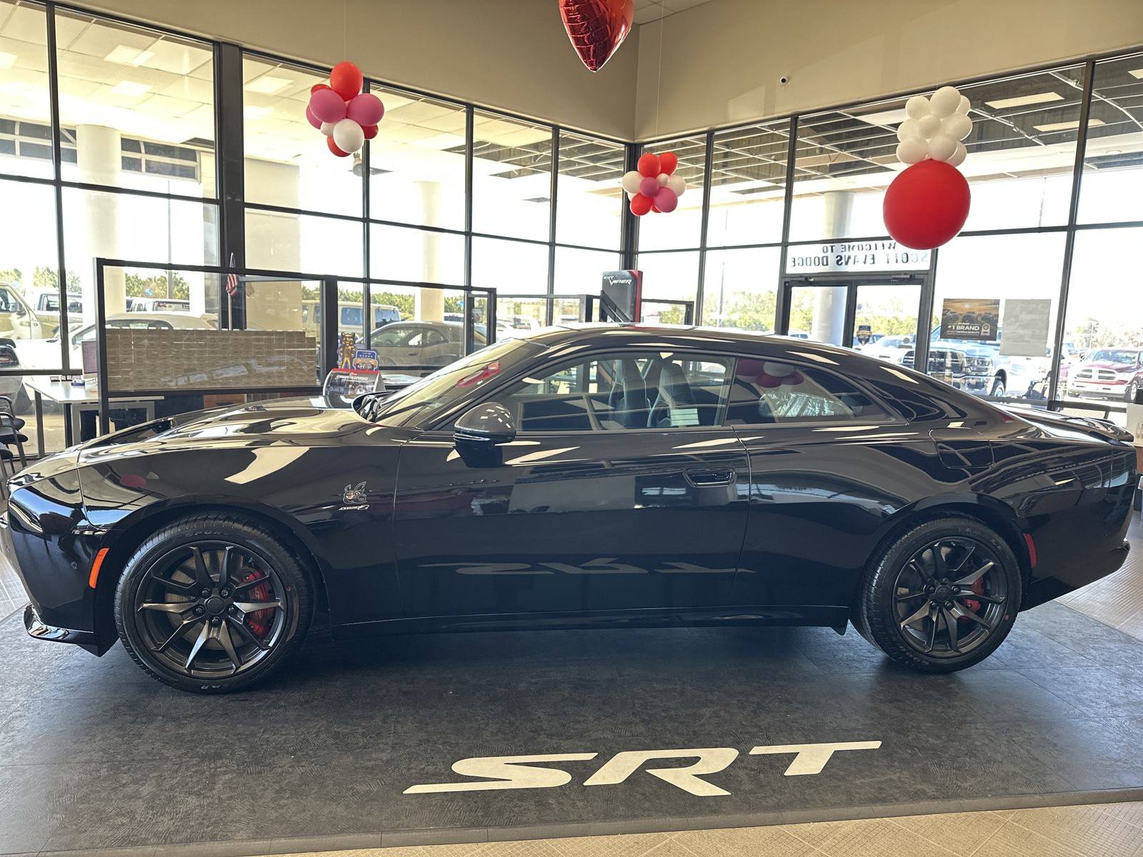 New 2024 Diamond Black Crystal Pearlcoat Dodge Scat Pack image 5