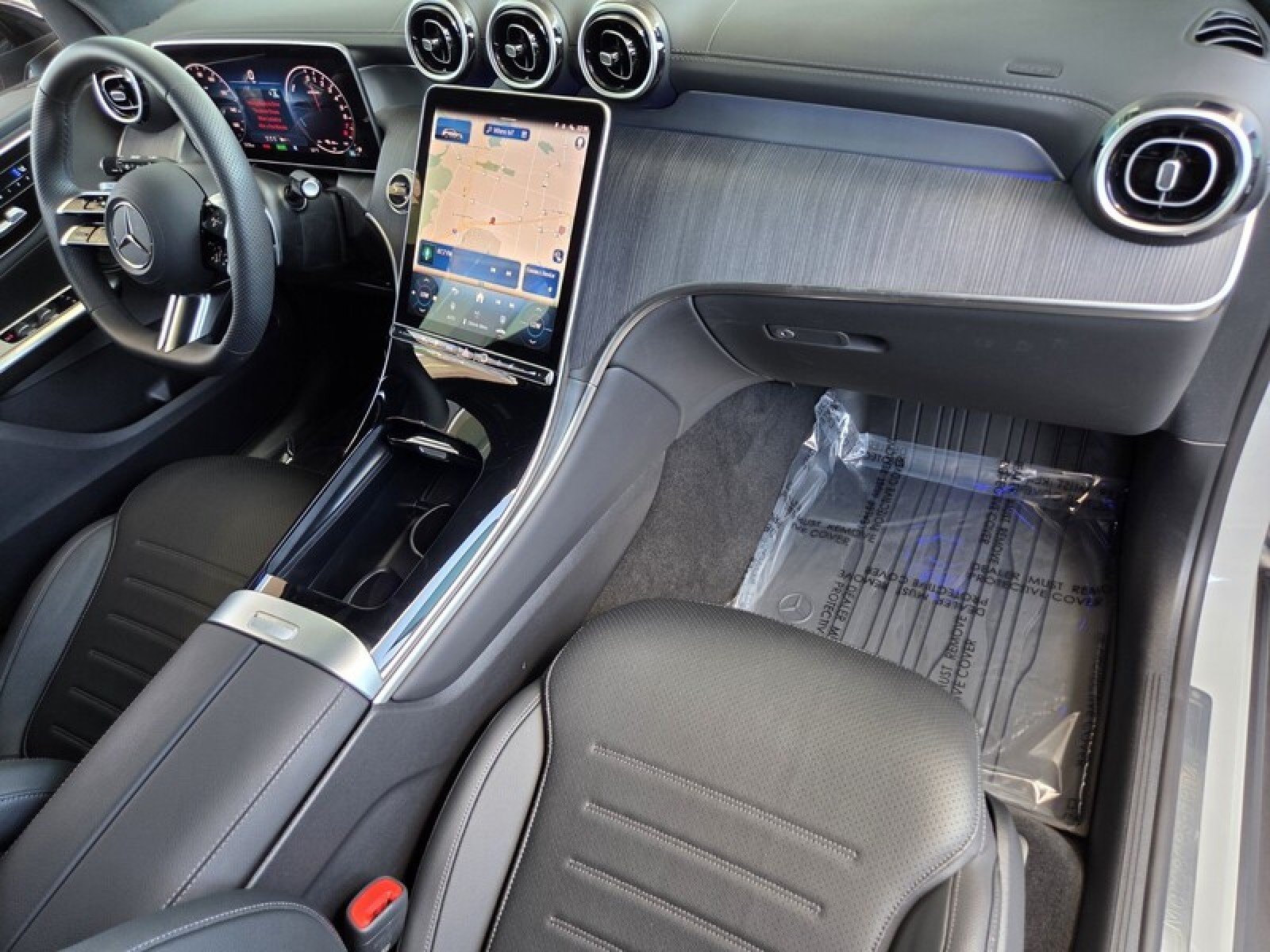 Certified Used 2025 MANUFAKTUR Alpine Grey Mercedes-Benz GLC 350e image 20
