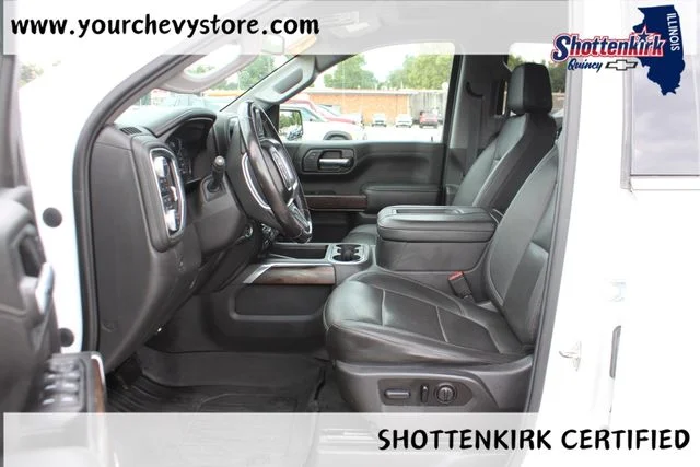 Used 2021 White GMC SLT image 18