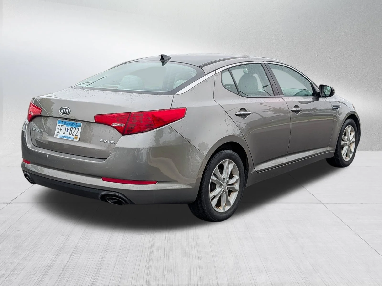Used 2012 Satin Metal Kia EX image 7
