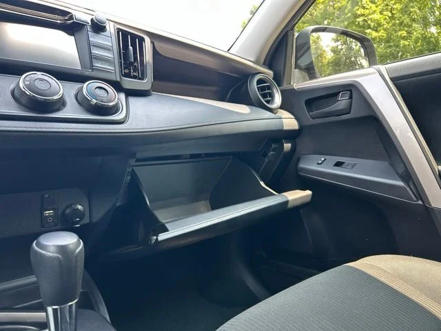 Used 2018 Gray Toyota LE image 57