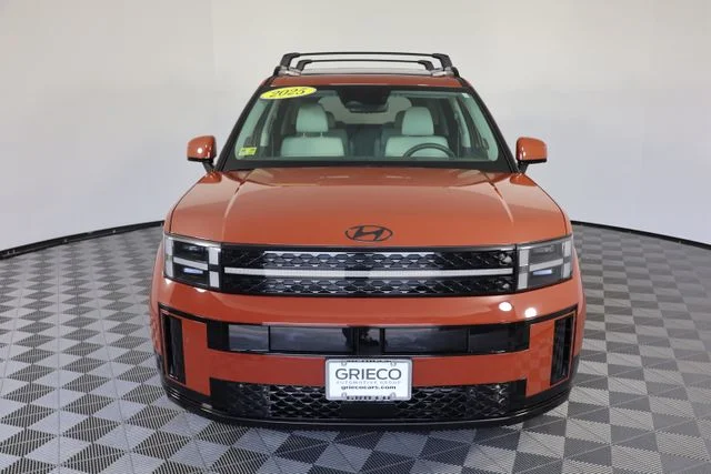 Used 2025 Orange Hyundai Calligraphy image 3