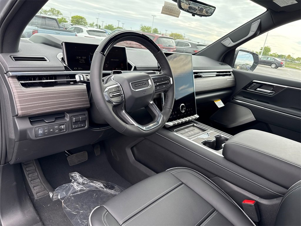 2025 GMC SIERRA - Image 17