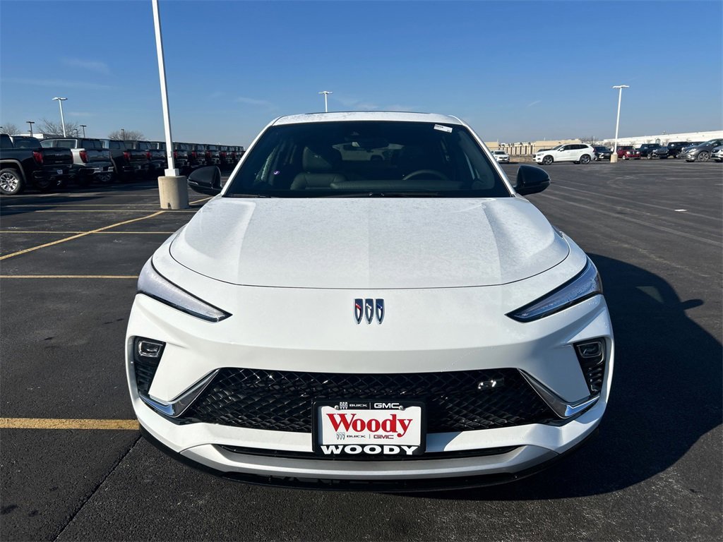 2026 BUICK ENVISTA - Image 2