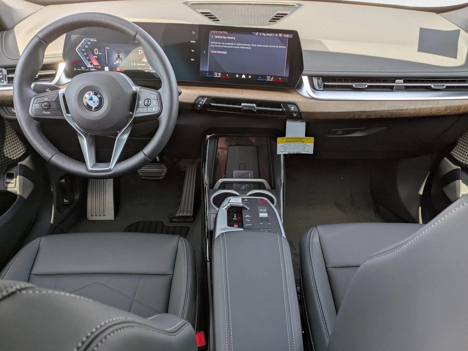 2025 BMW X1 28i - Photo 16