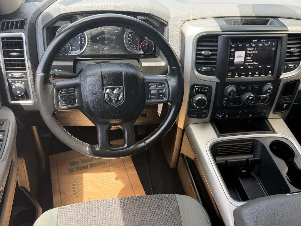 Used 2019 White Ram Warlock image 15
