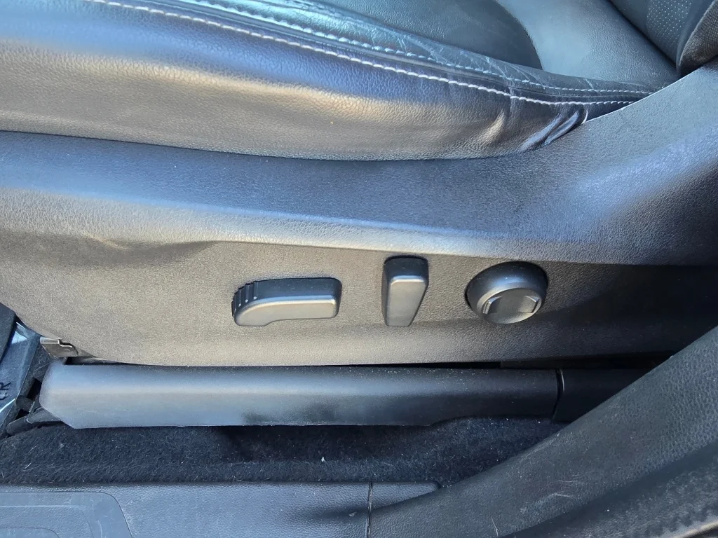 Used 2021 Magnetite Gray Metallic Subaru Limited image 21