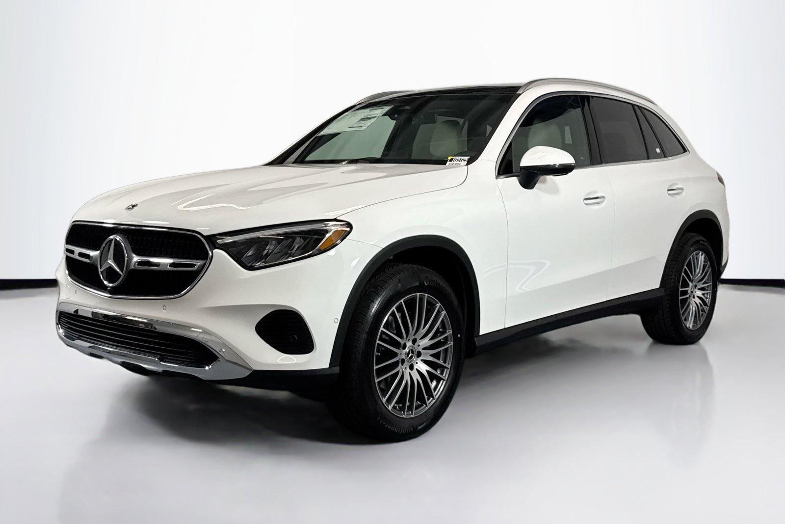 New 2026 Polar White Mercedes-Benz GLC 300 image 1