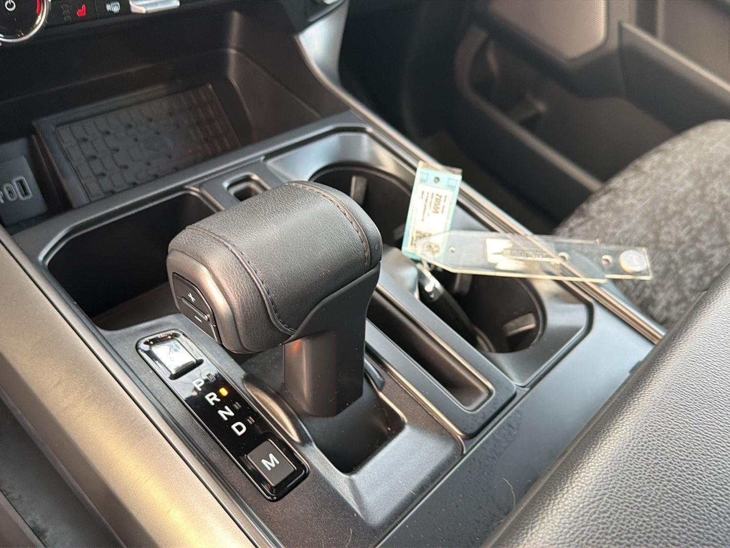 Used 2025 Oxford White Ford Tremor image 29