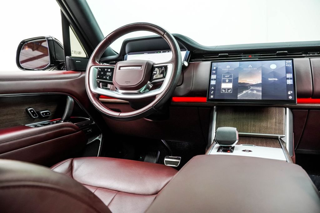 Used 2024 Black Land Rover SE image 25