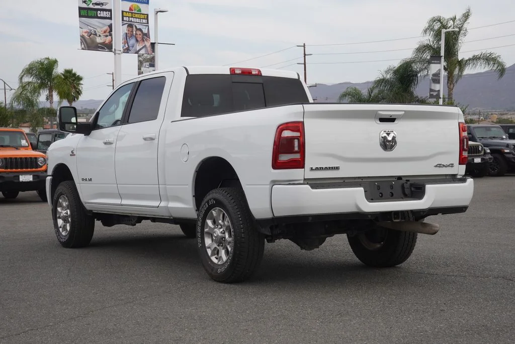Used 2024 White Ram Laramie image 2