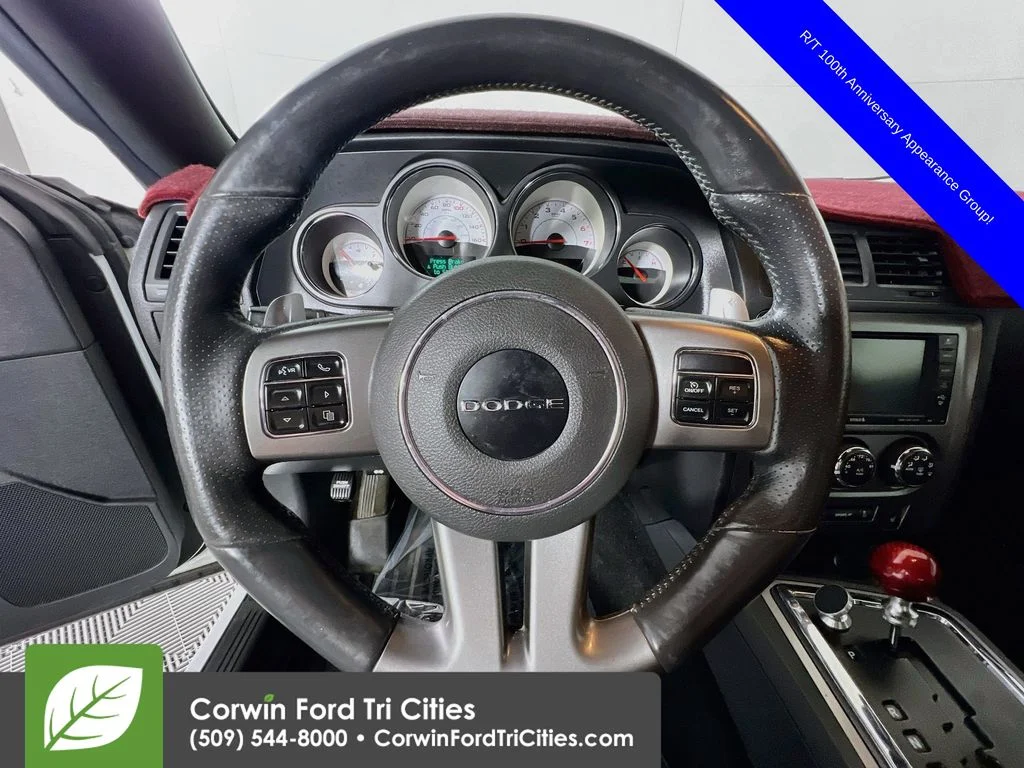 Used 2014 Bright White Clearcoat Dodge R/T image 8