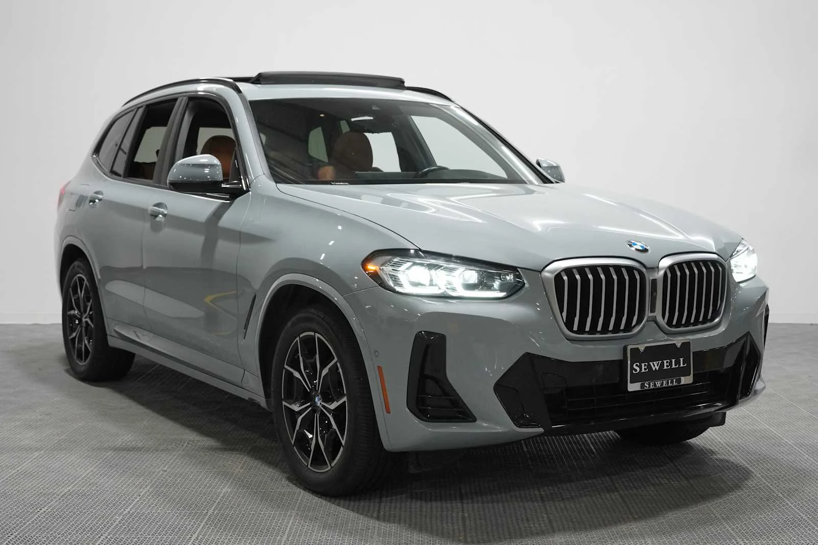 Certified Used 2023 Brooklyn Grey Metallic BMW xDrive30i image 3
