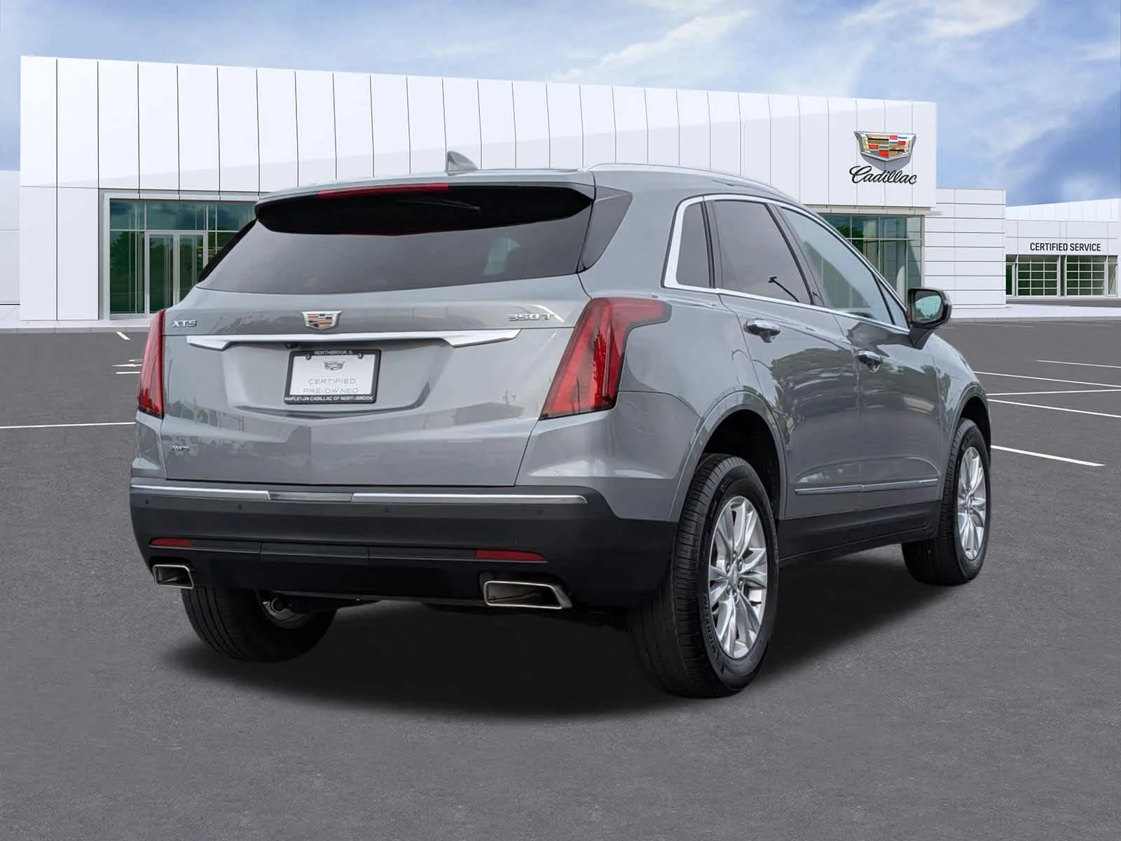 Used 2023 Argent Silver Metallic Cadillac Luxury image 5