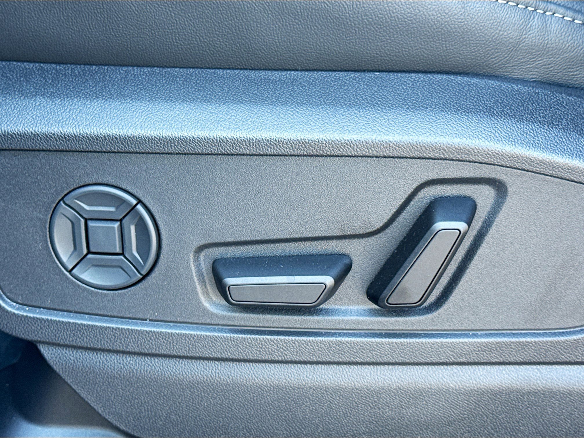 New 2026 Ultra Blue Metallic Audi Premium Plus image 24